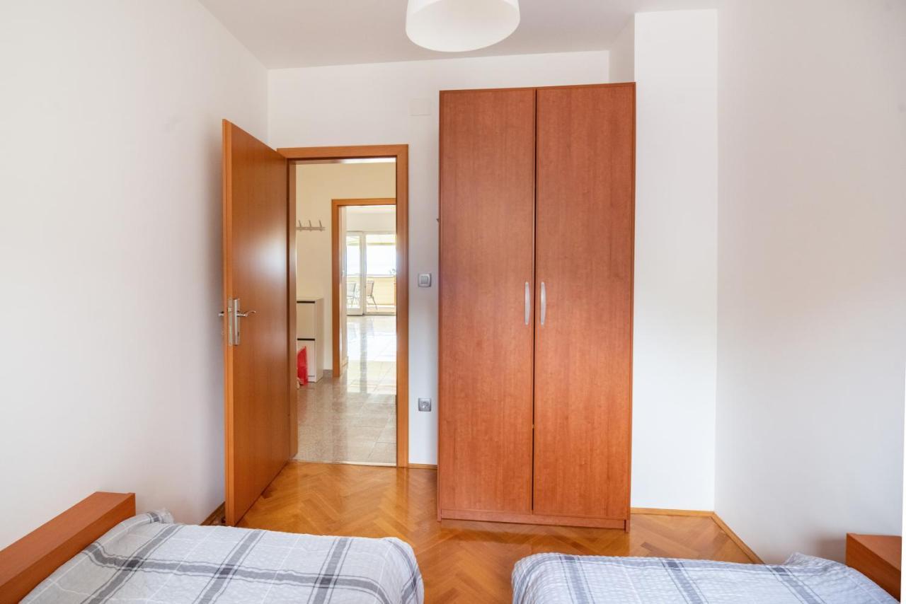Seaview Apartment Lea อิตชิชี ภายนอก รูปภาพ