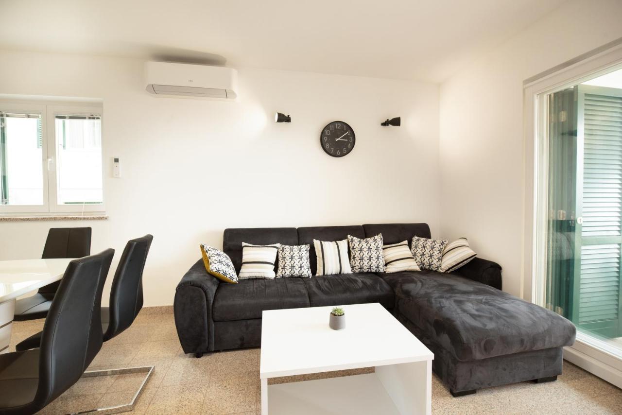 Seaview Apartment Lea อิตชิชี ภายนอก รูปภาพ
